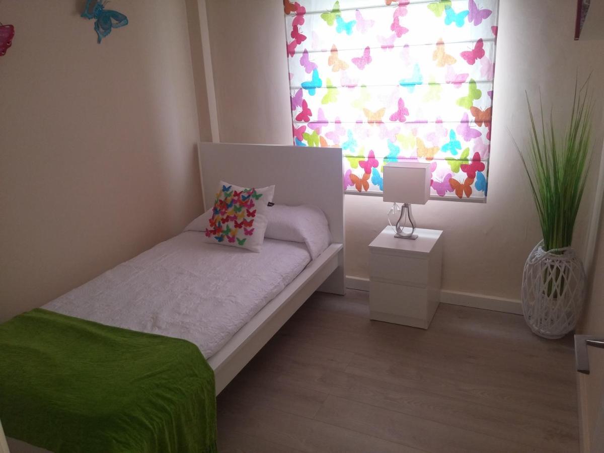 Piso Cerca De La Playa Apartment Малага Екстериор снимка
