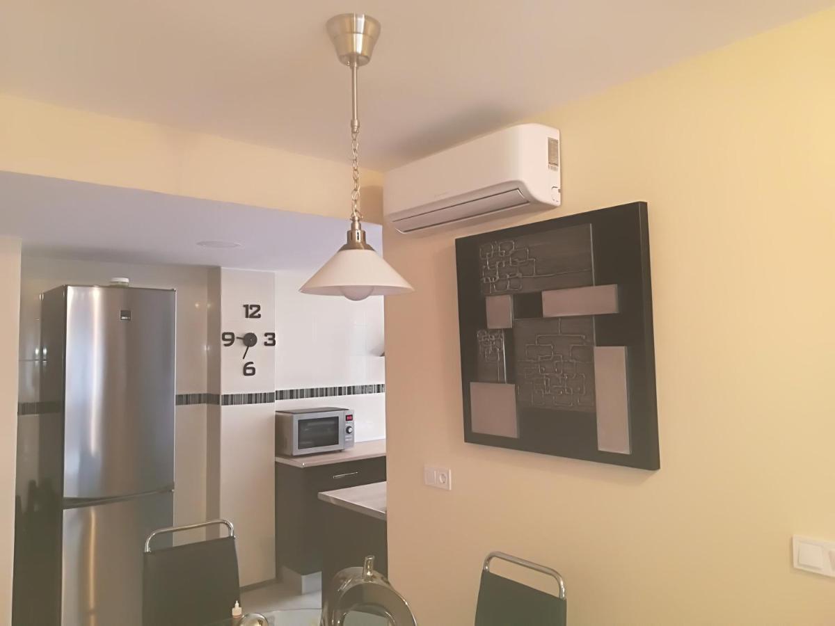 Piso Cerca De La Playa Apartment Малага Екстериор снимка