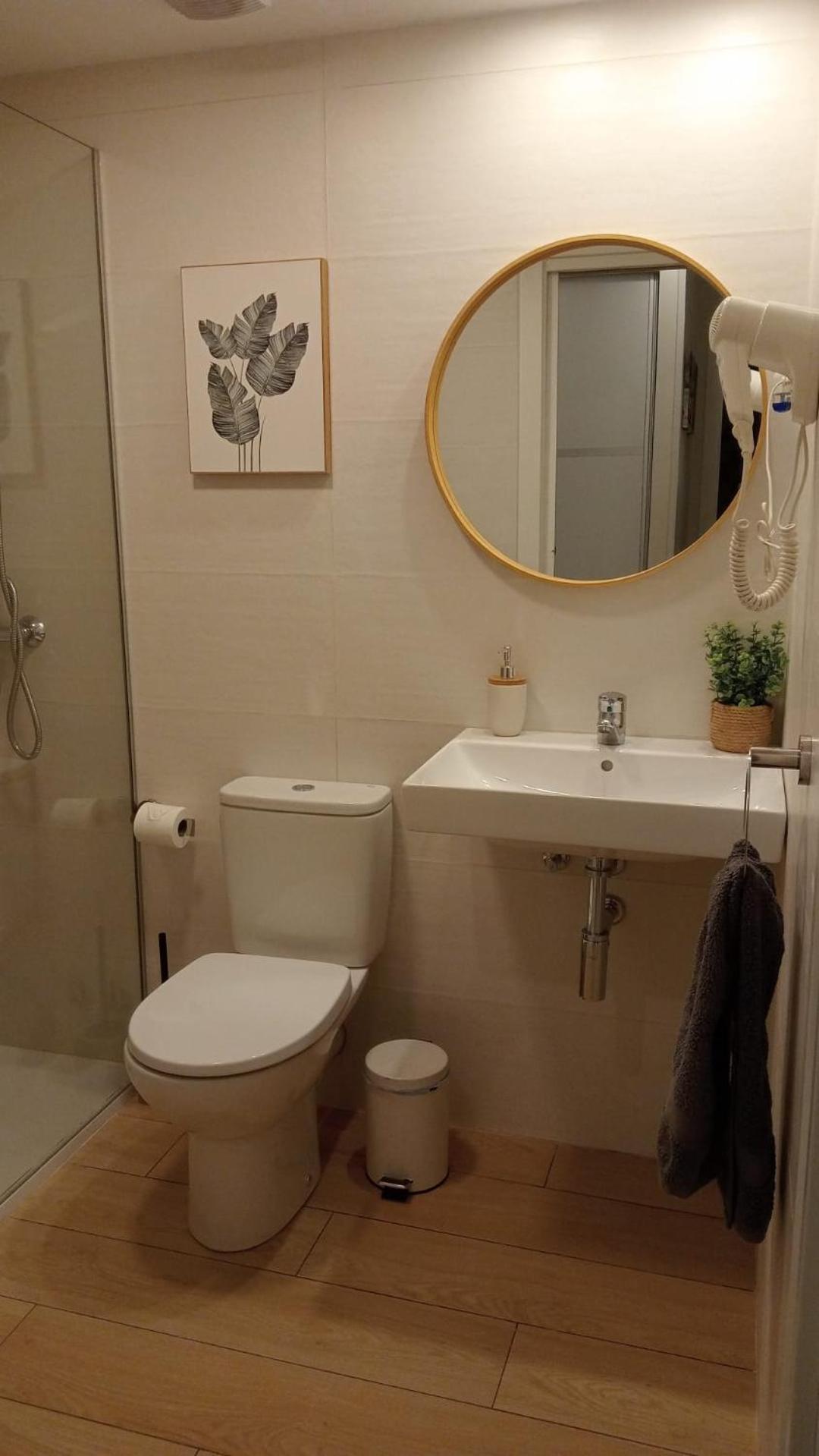 Piso Cerca De La Playa Apartment Малага Екстериор снимка